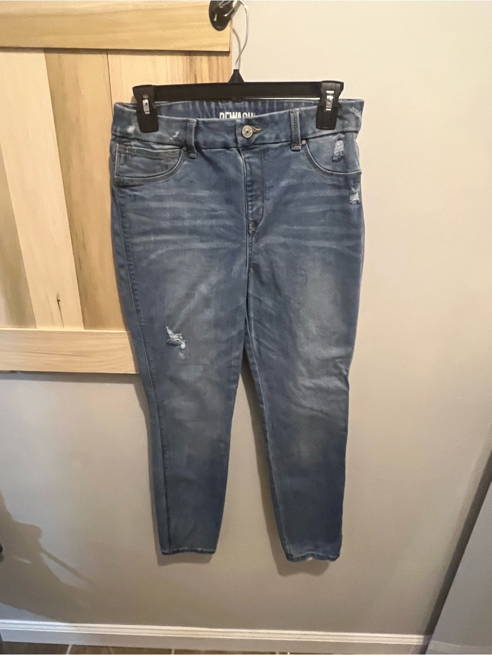 Rewash Women's Light Blue Skinny Jeans with Subtle Distress